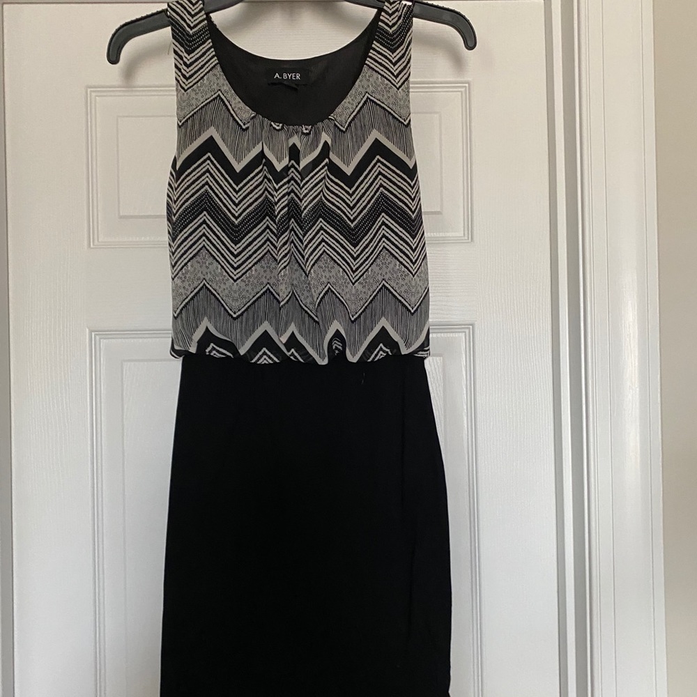 Black print mini dress
